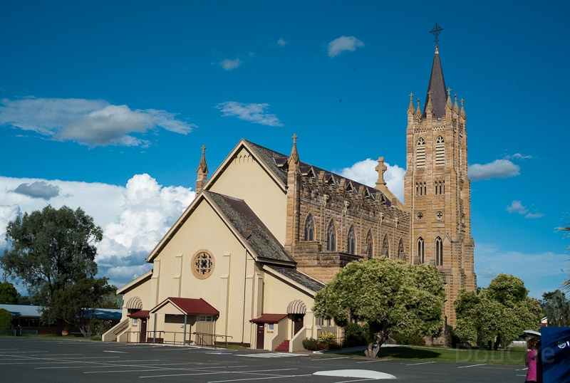 L1008726.jpg - Warwick