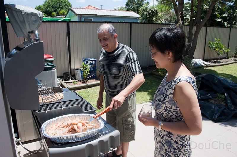 DSC_2337.jpg - No Xmas in Aussieland without a BBQ ...
