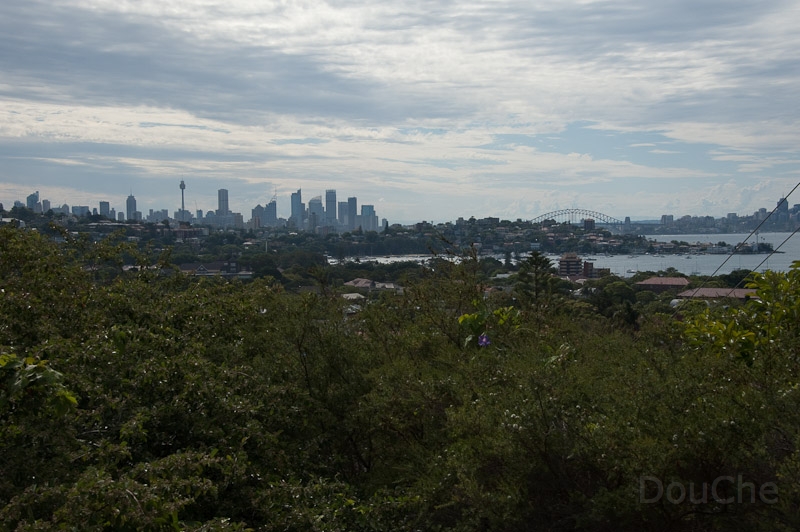 DSC_2519.jpg - View from the future base camp 1 location in Rose Bay, with on the left the city centre and right of it Harbour Bridge.