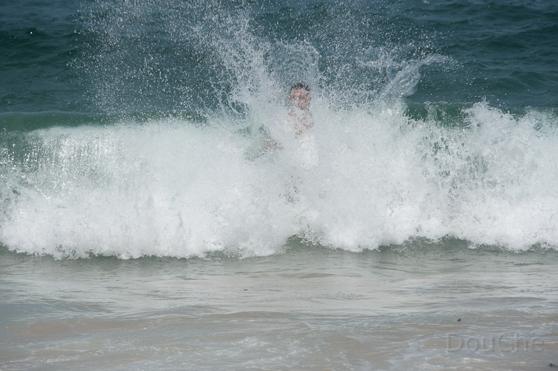 DSC_1028.jpg - Whiplashing shock waves ...