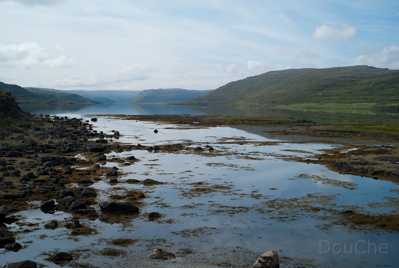 L1007465.jpg - Picture this when you are in a traffic jam and you float over it in the air ...