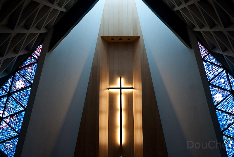 L1007309.jpg - ... even on the in-side ...