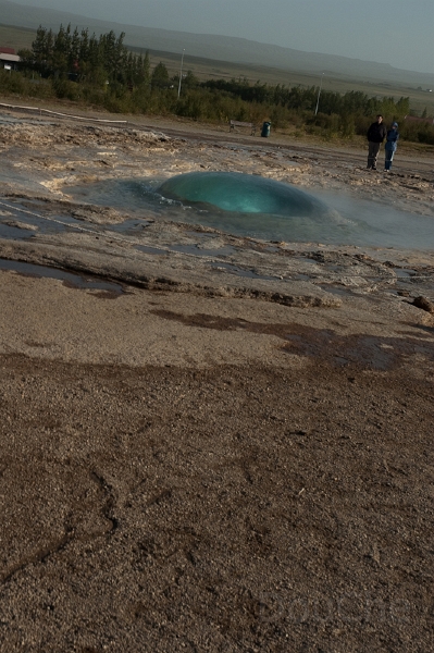 DSC_0242.jpg - This is the lid being pushed off ...