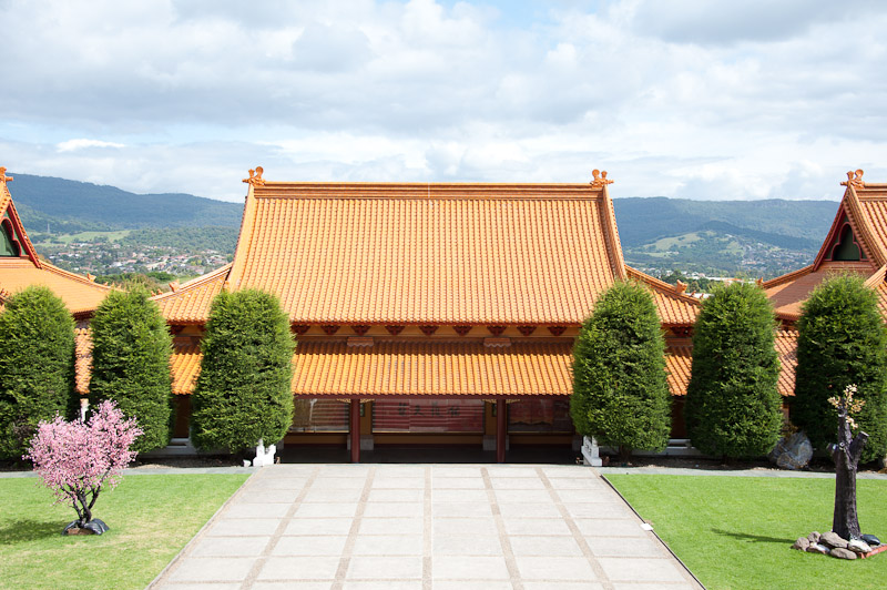 DSC_8113.jpg - At Wollongong there is a main Australian buddhist center ... the Nan Tian temple