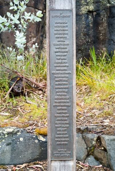 L1012225.jpg - Memorial for those who died in '96 masacre ...