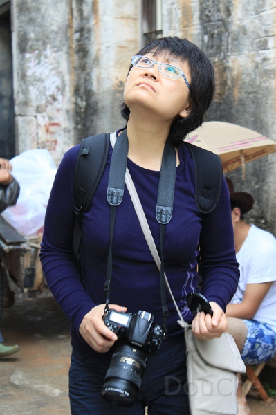 IMG_2812.jpg - Wondering what is up there? We too ...