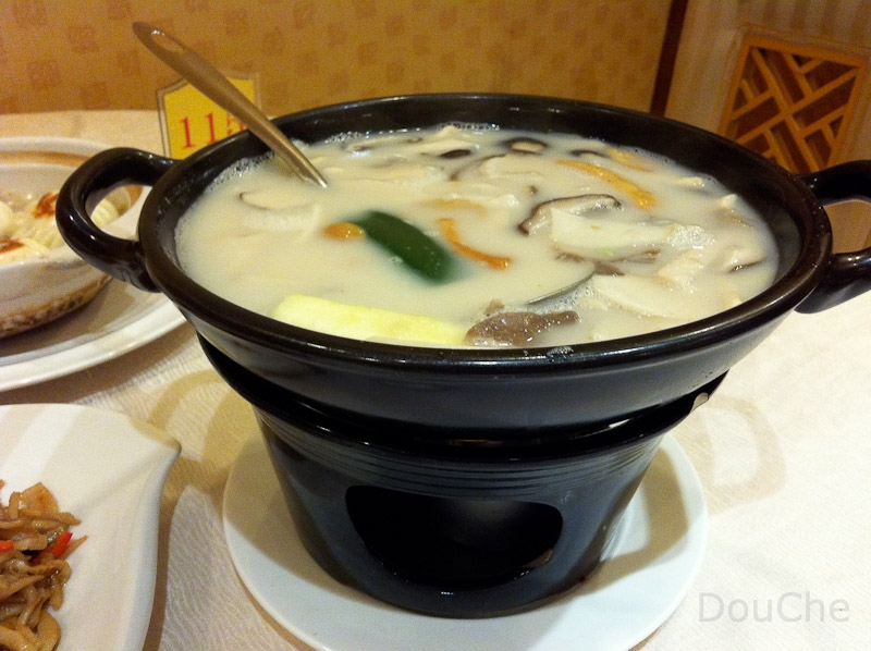 IMG_0805.jpg - A very delicious wild mushroom soup