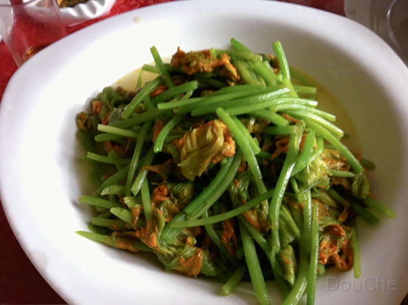 IMG_0769.jpg - Fried flowers (marvellous!)